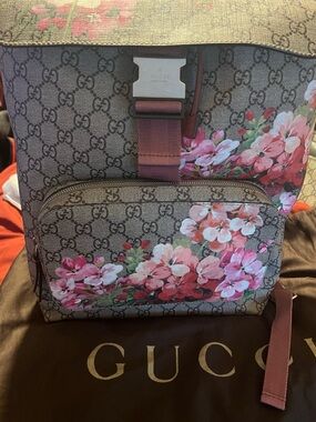 Gucci Brown GG Supreme Canvas Backpack with Pink Floral Print 14x10x6 med size